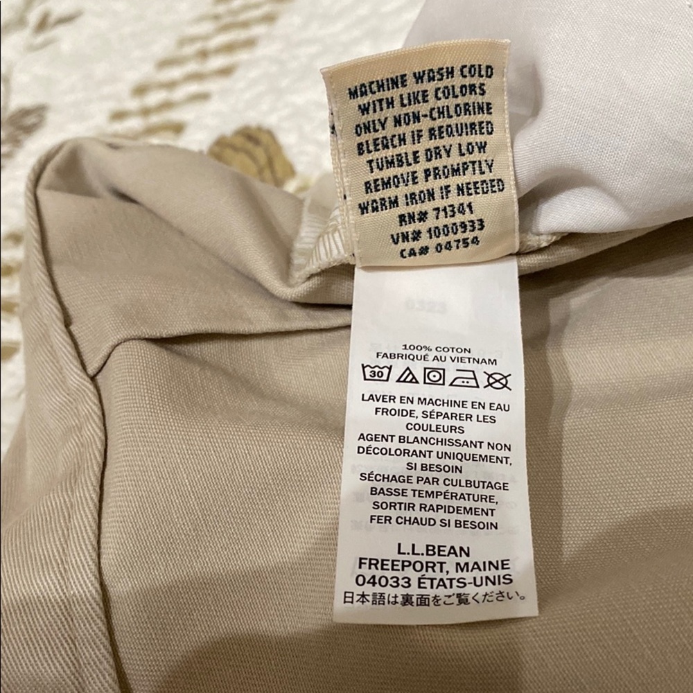L.L. BEAN Tan Classic Fit Straight-Leg Khaki Pants. Size 6 Regular. - Picture 7 of 12